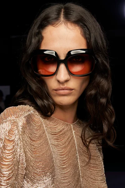 Look 9
